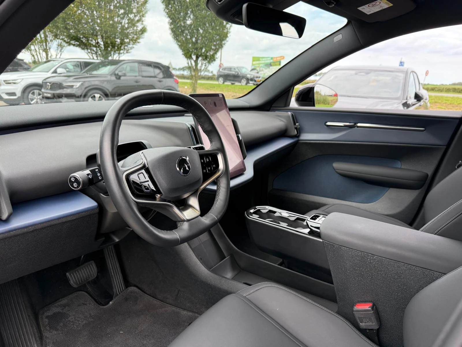 Volvo EX30 – autofoto 5