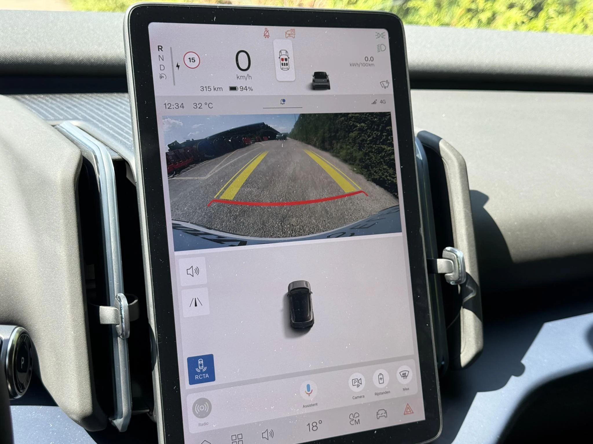 Volvo EX30 – autofoto 5