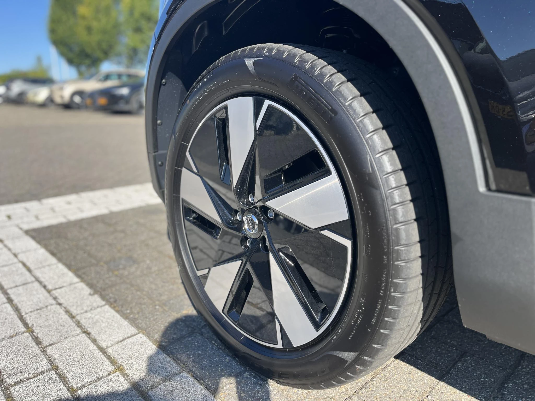 Volvo EX40 – autofoto 5