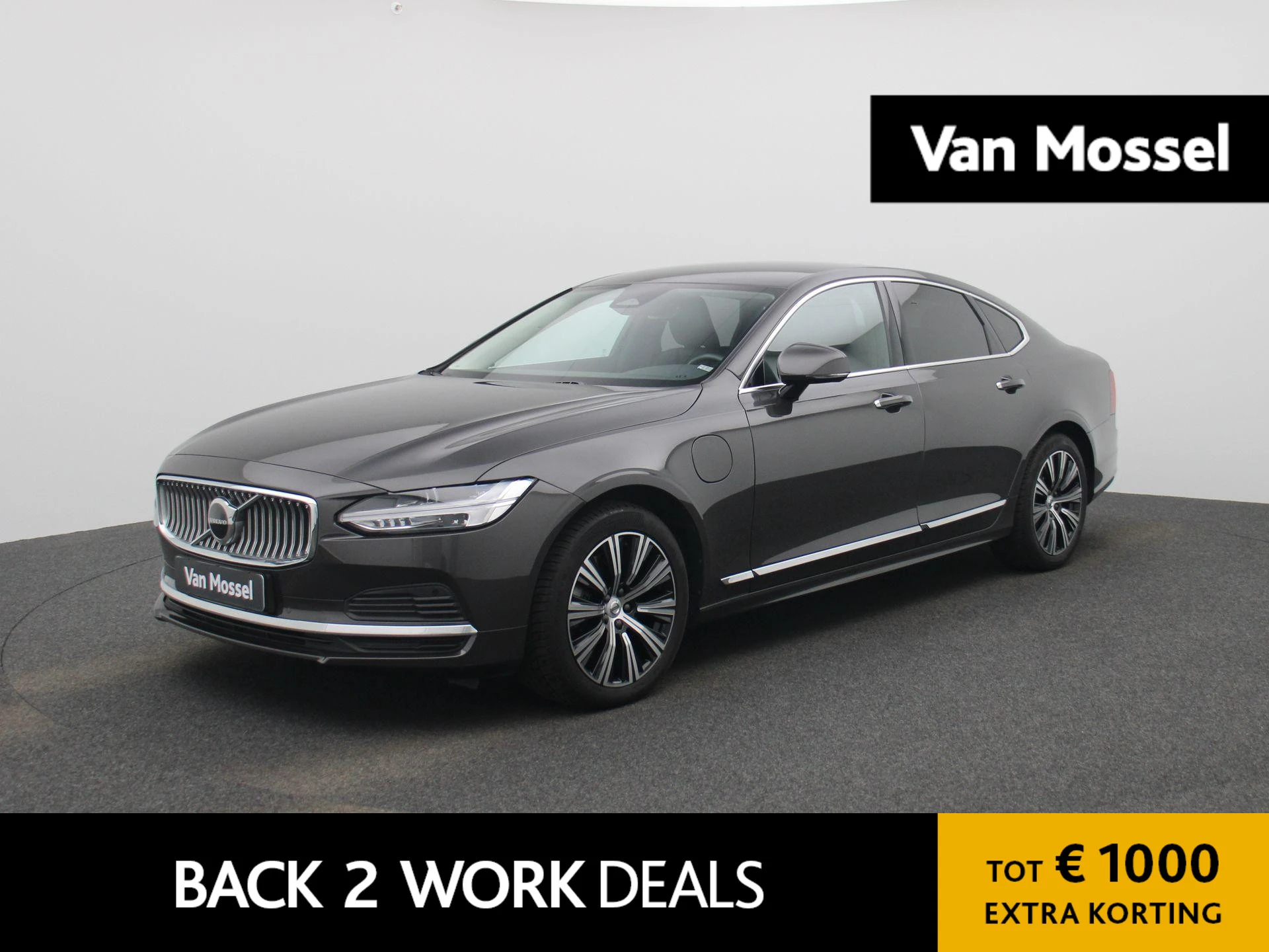 Volvo S90 met kenteken 59 – autofoto 2