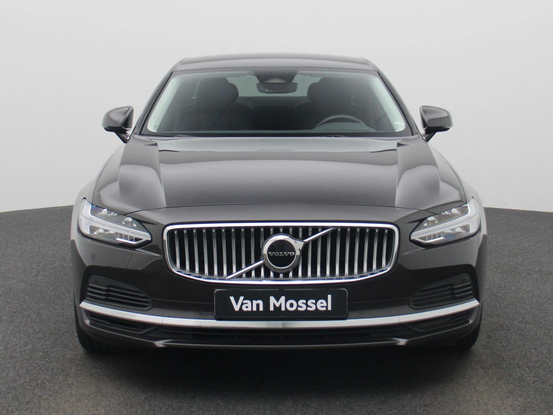 Volvo S90 met kenteken 59 – autofoto 4