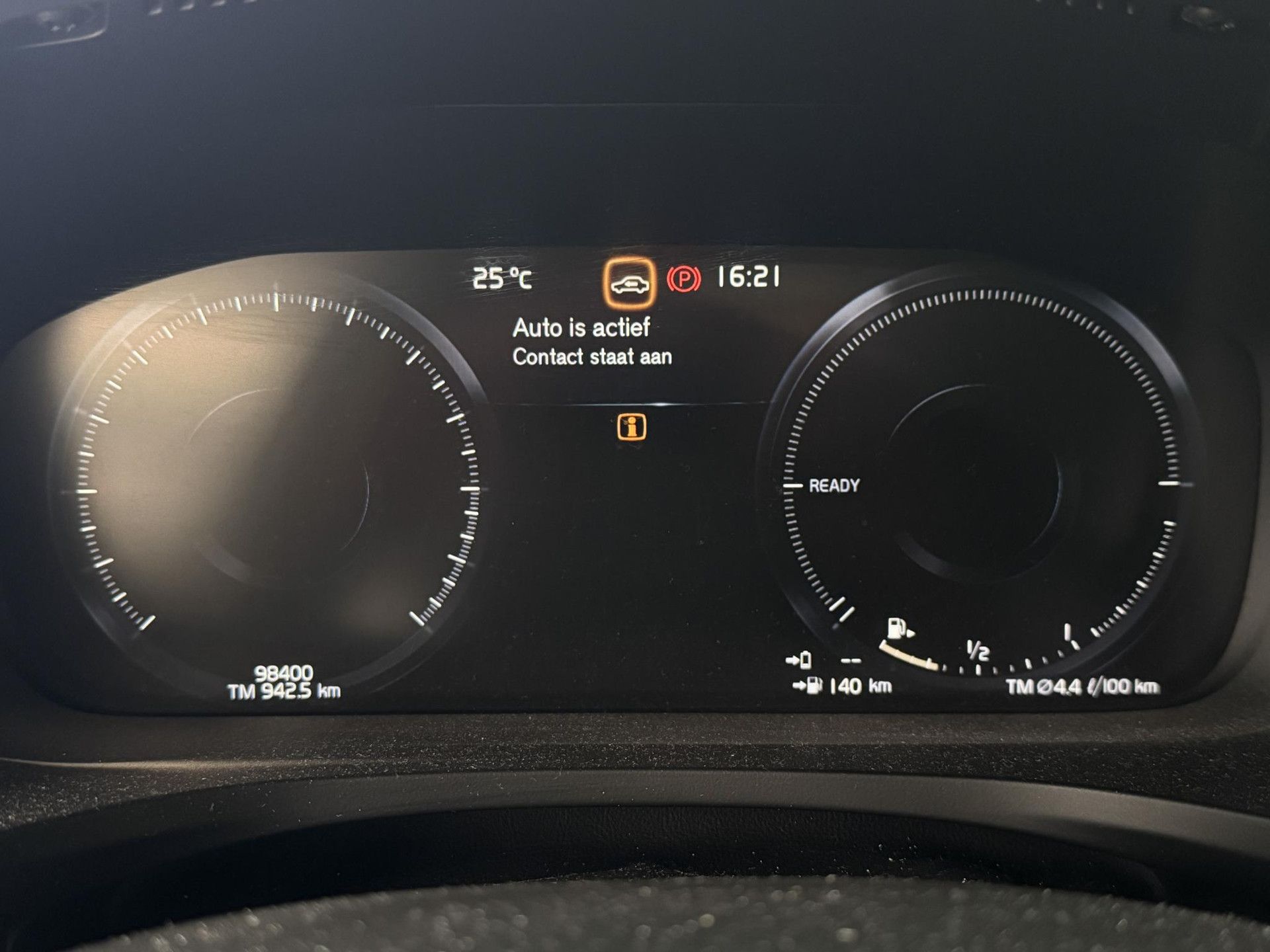 Volvo V60 met kenteken K-905-DB – autofoto 4