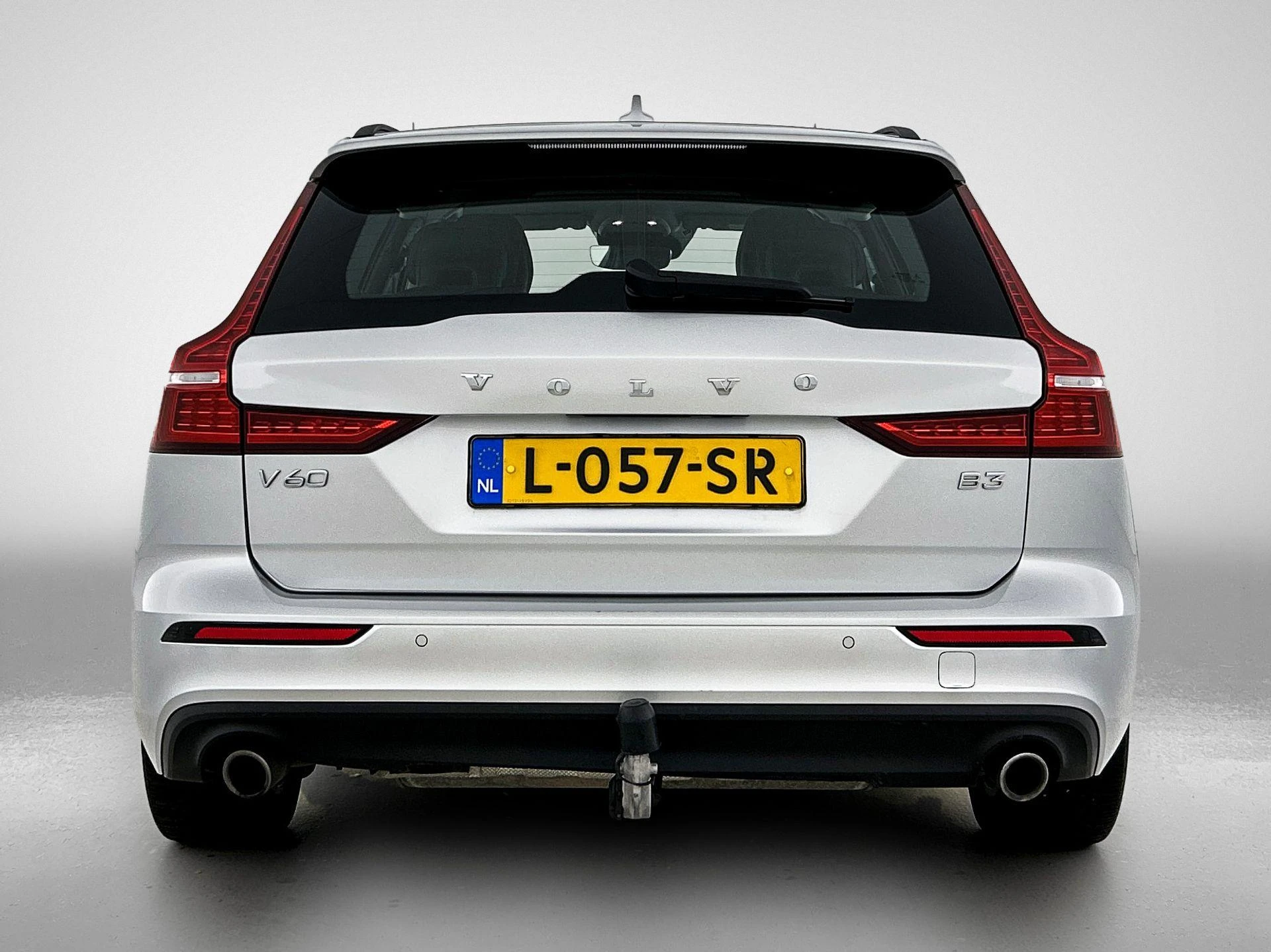 Volvo V60 met kenteken L-057-SR – autofoto 5