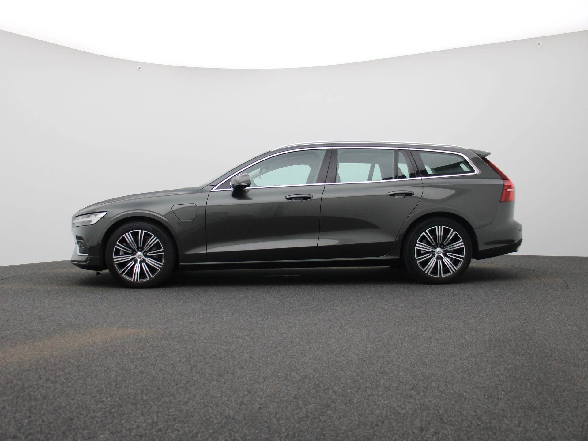 Volvo V60 met kenteken N-258-TS – autofoto 5