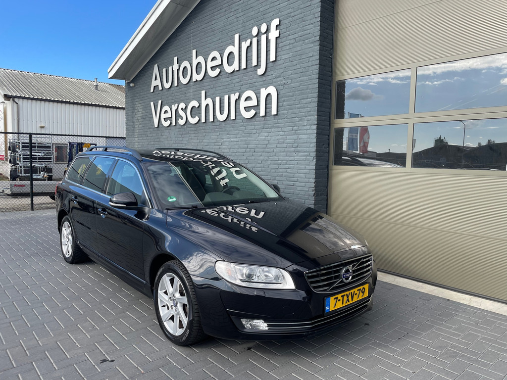 Volvo V70 met kenteken 7-TXV-79 – autofoto 2