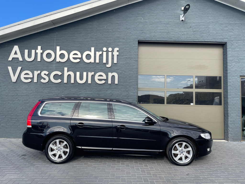 Volvo V70 met kenteken 7-TXV-79 – autofoto 3