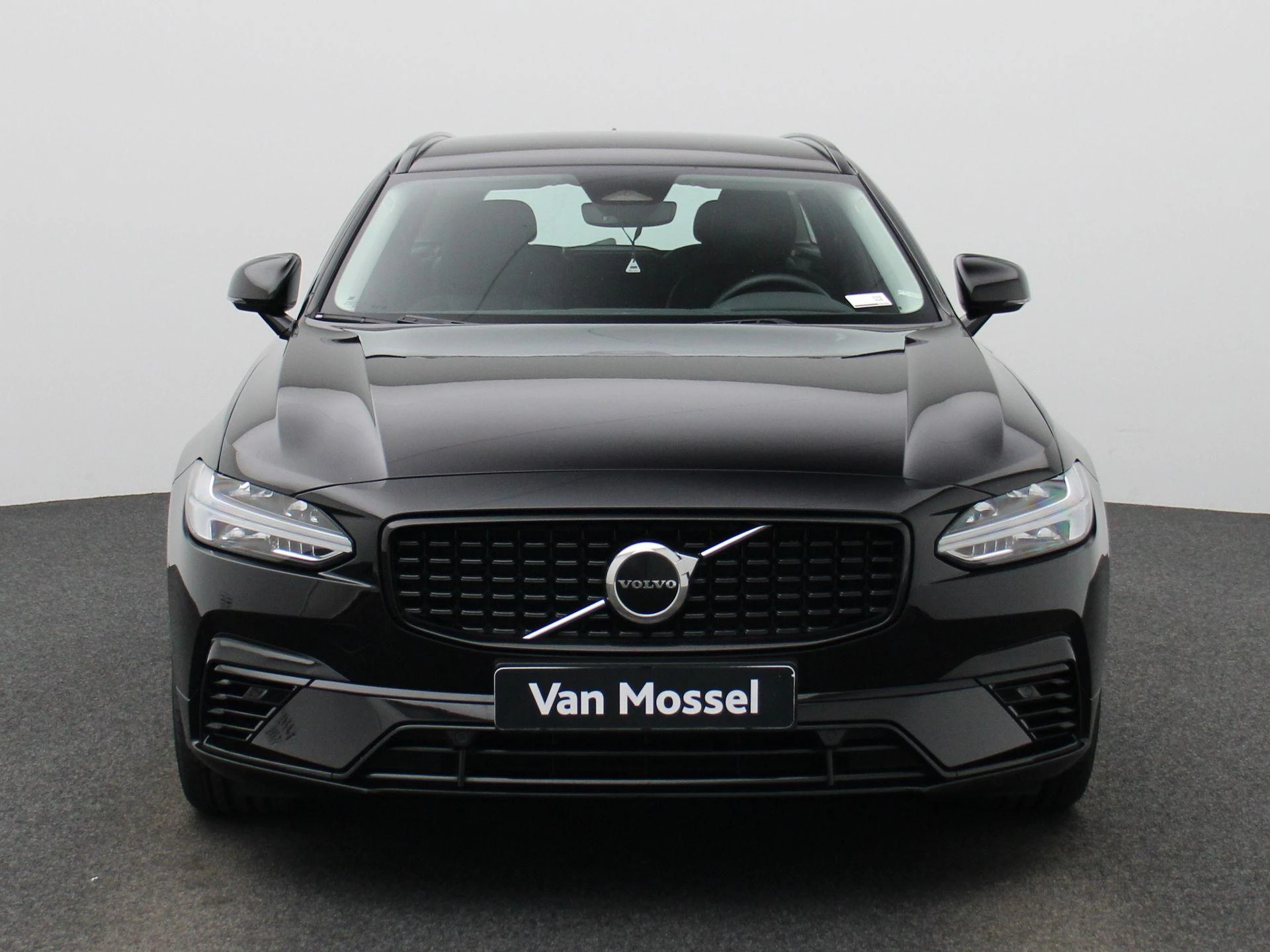 Volvo V90 – autofoto 4