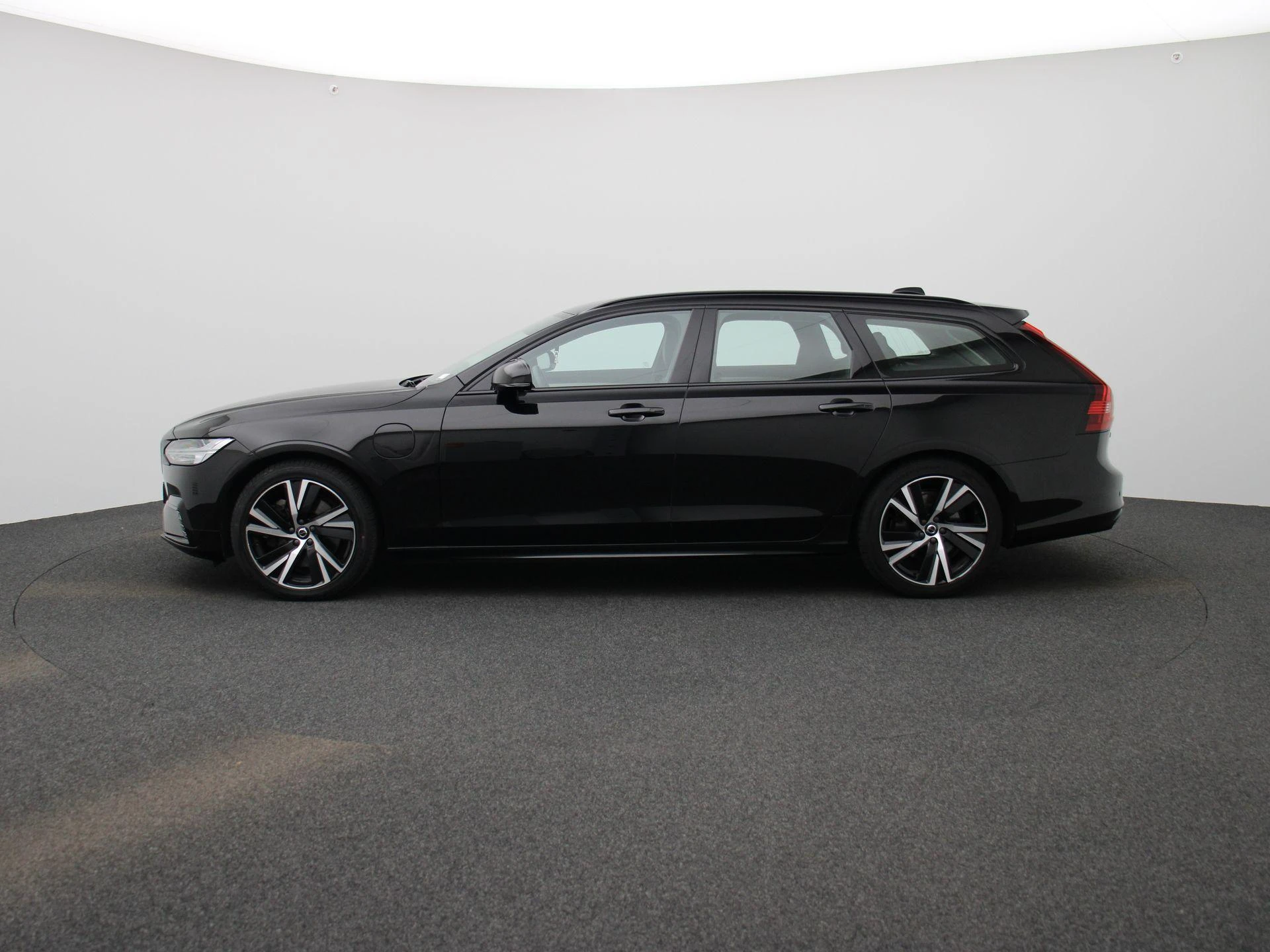 Volvo V90 – autofoto 5