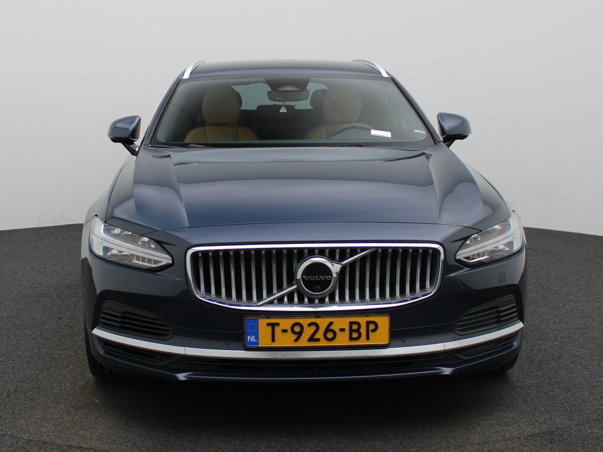 Volvo V90 met kenteken T-926-BP – autofoto 4
