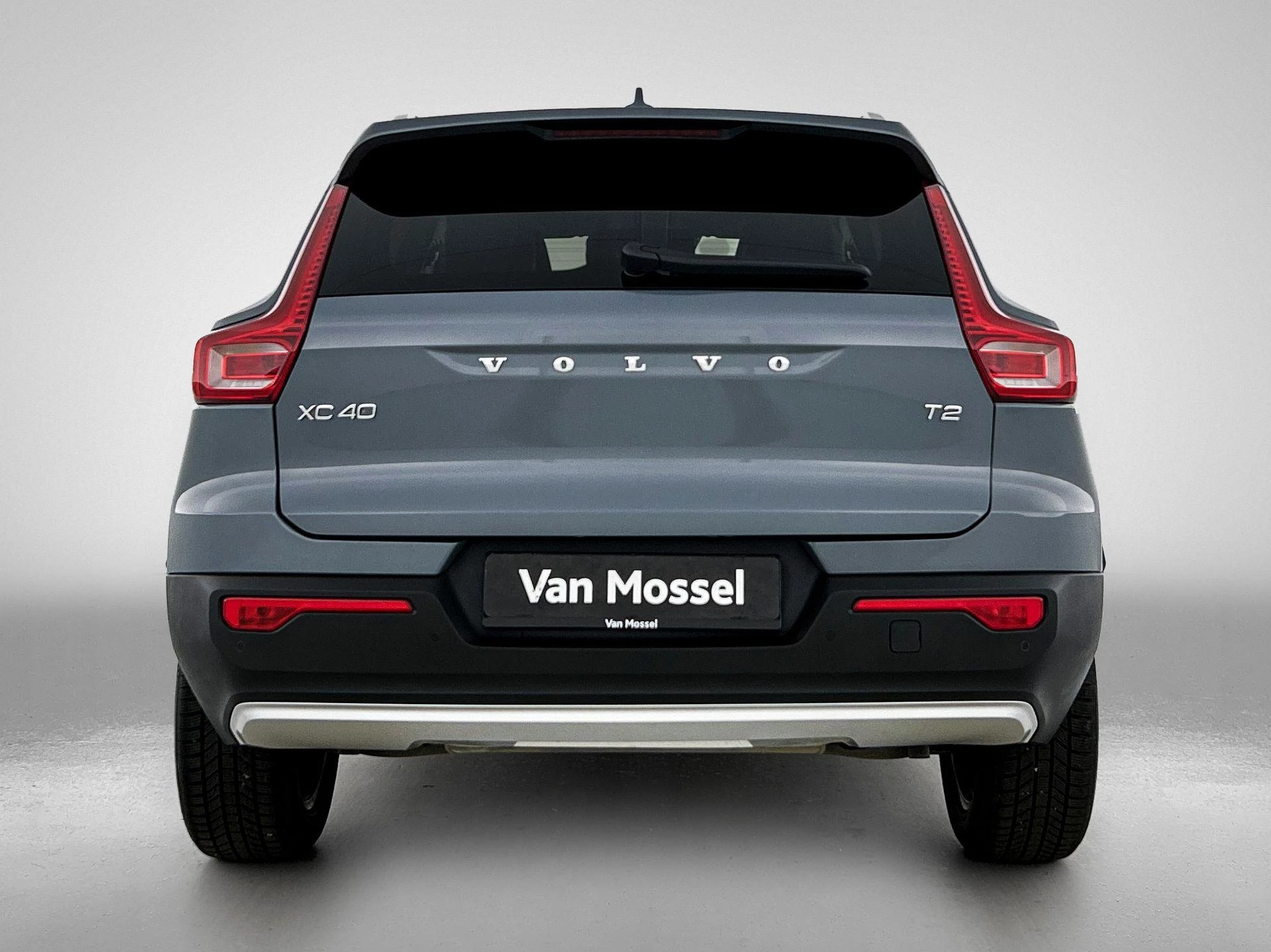 Volvo XC40 met kenteken 83100 – autofoto 5