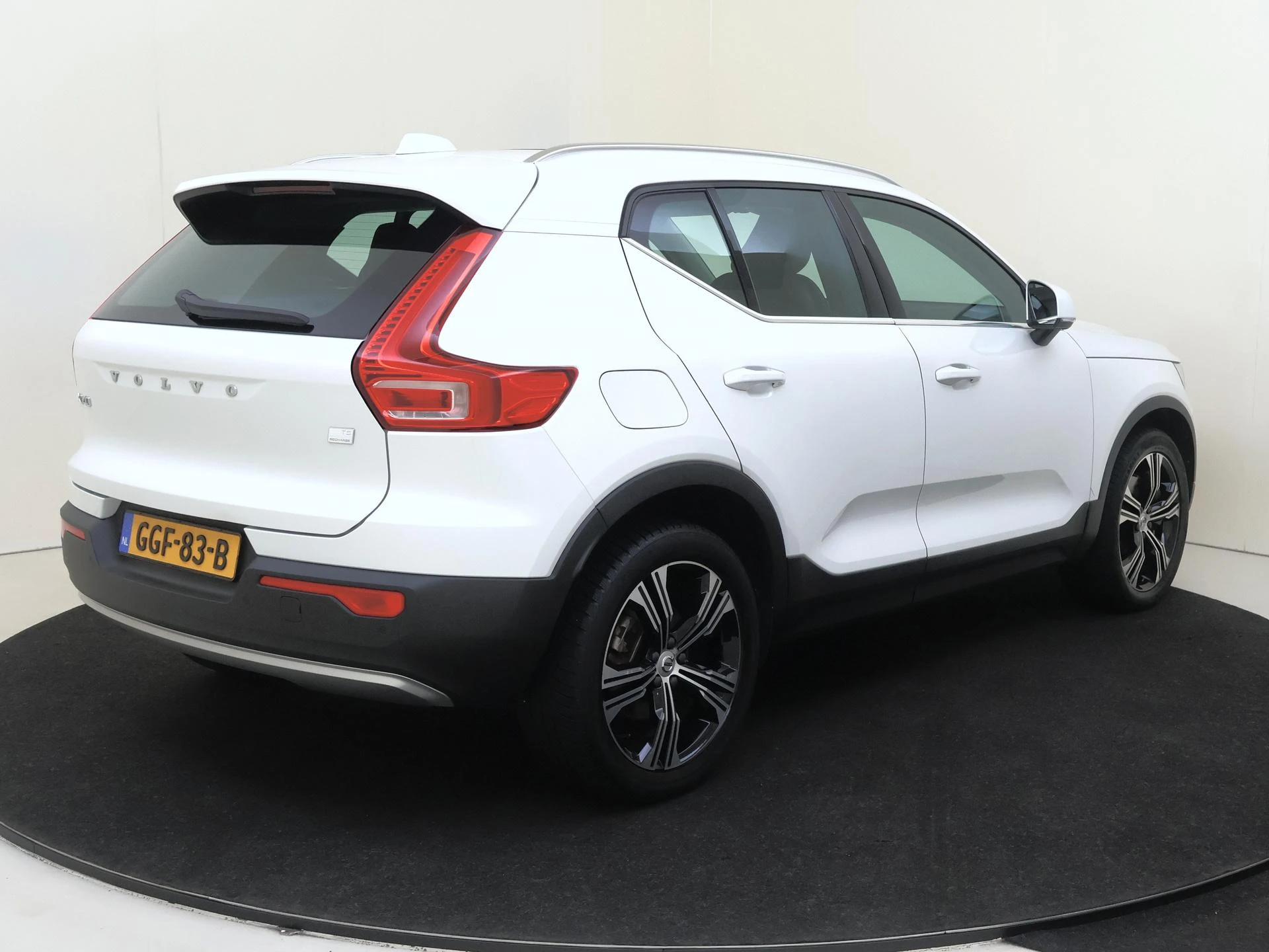 Volvo XC40 met kenteken GGF-83-B – autofoto 5