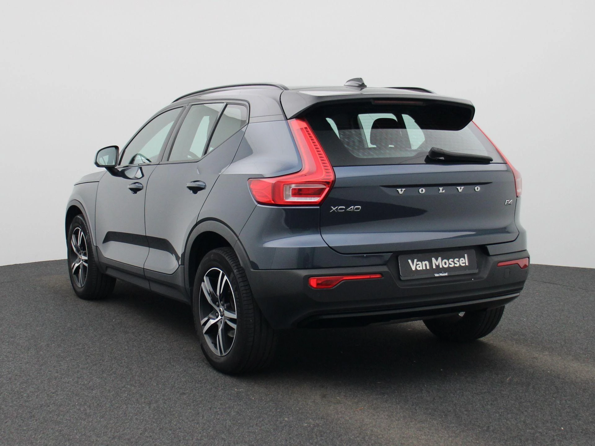 Volvo XC40 met kenteken JGD-82-N – autofoto 3