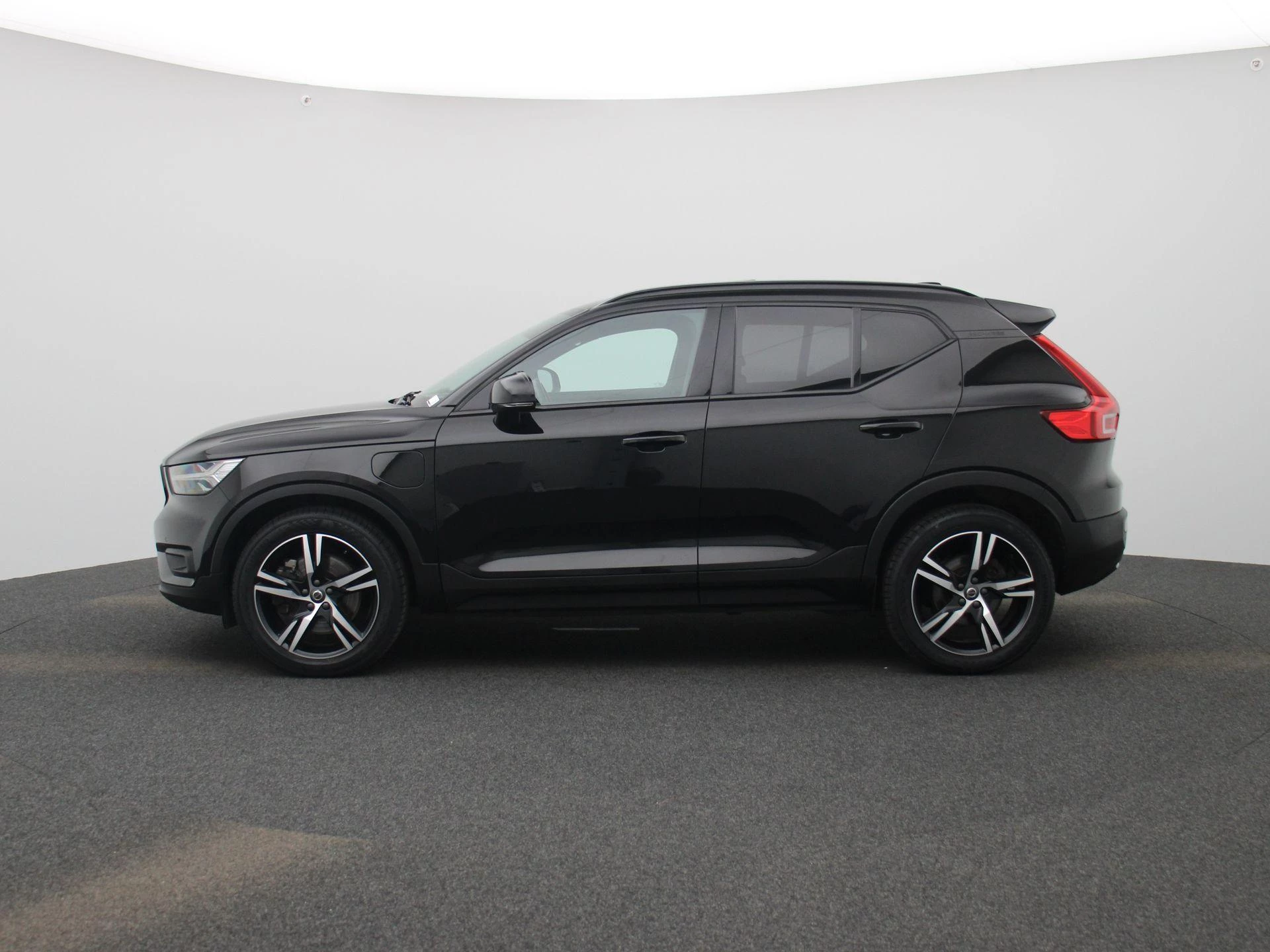 Volvo XC40 met kenteken KDT-54-N – autofoto 5