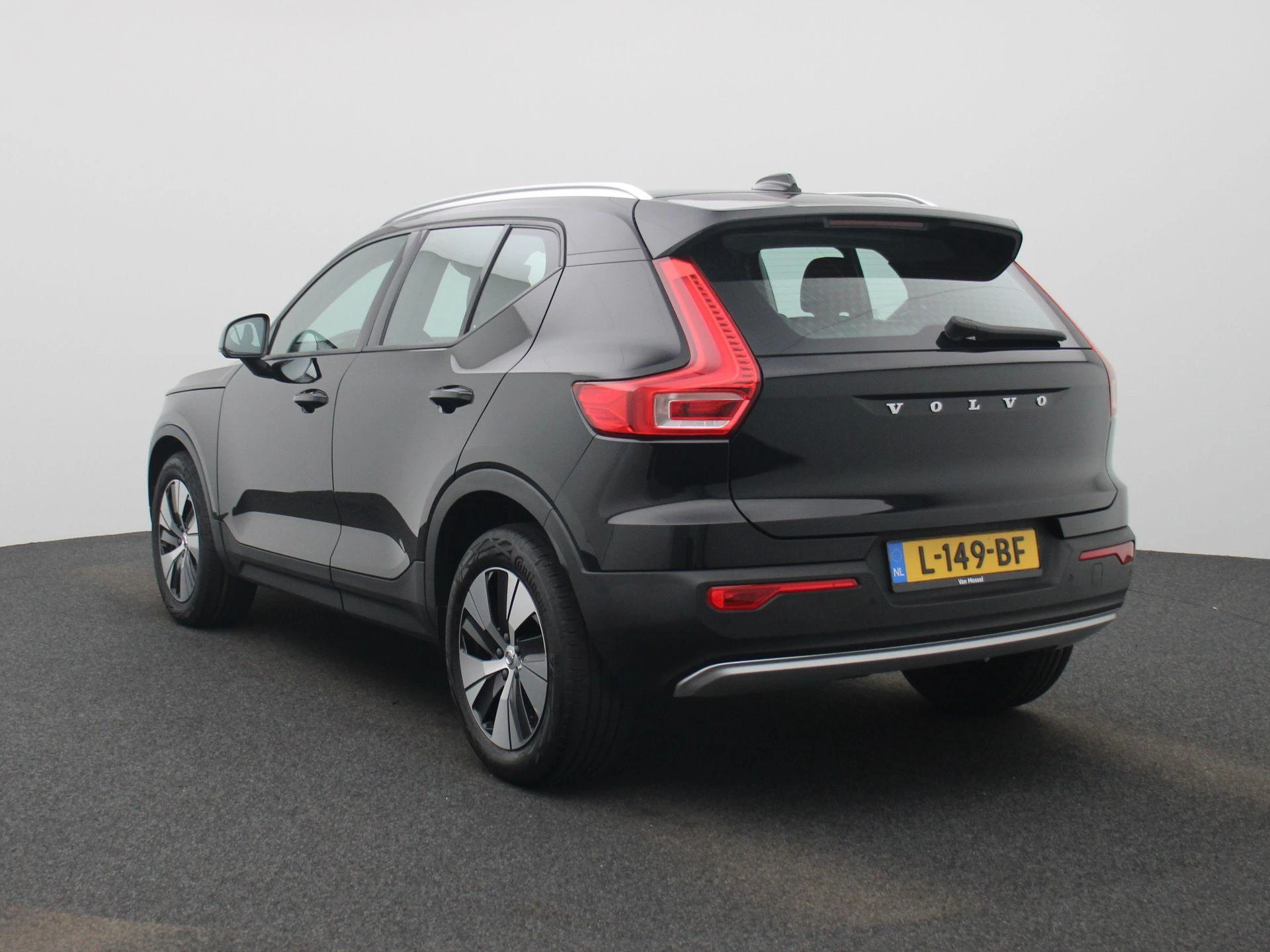 Volvo XC40 met kenteken L-149-BF – autofoto 3