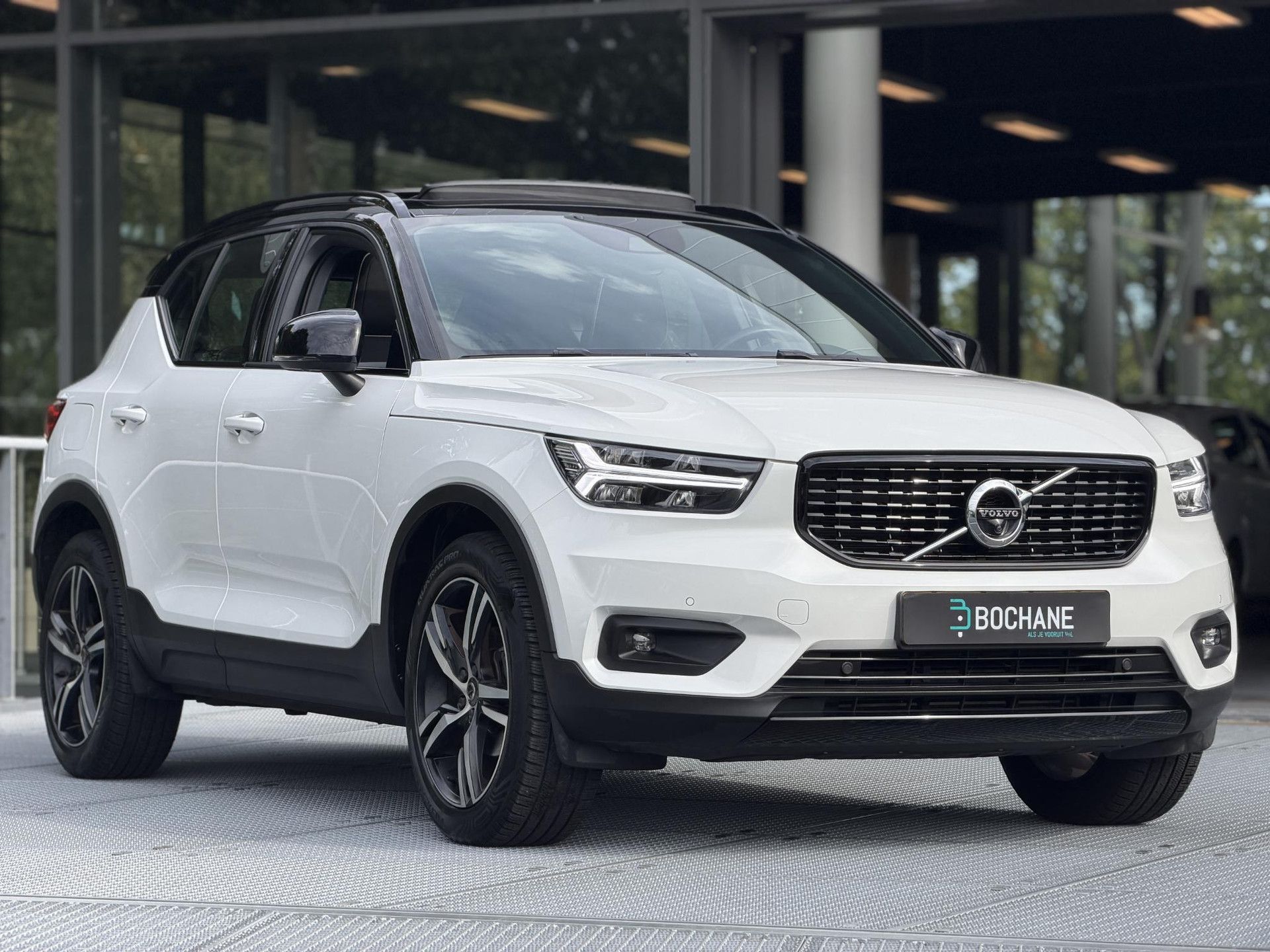 Volvo XC40 met kenteken L-807-FN – autofoto 5