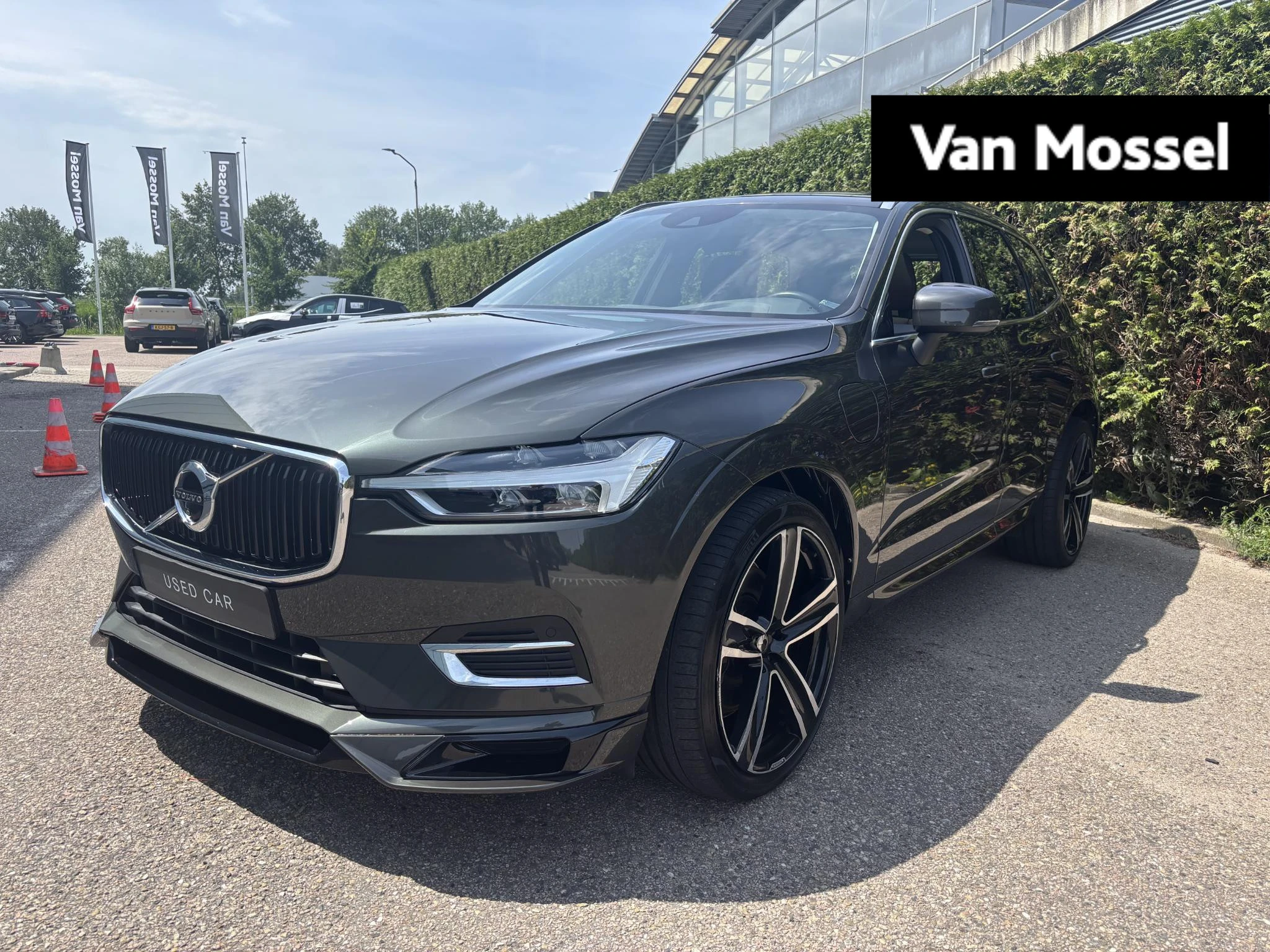 Volvo XC60 met kenteken 45 – autofoto 2