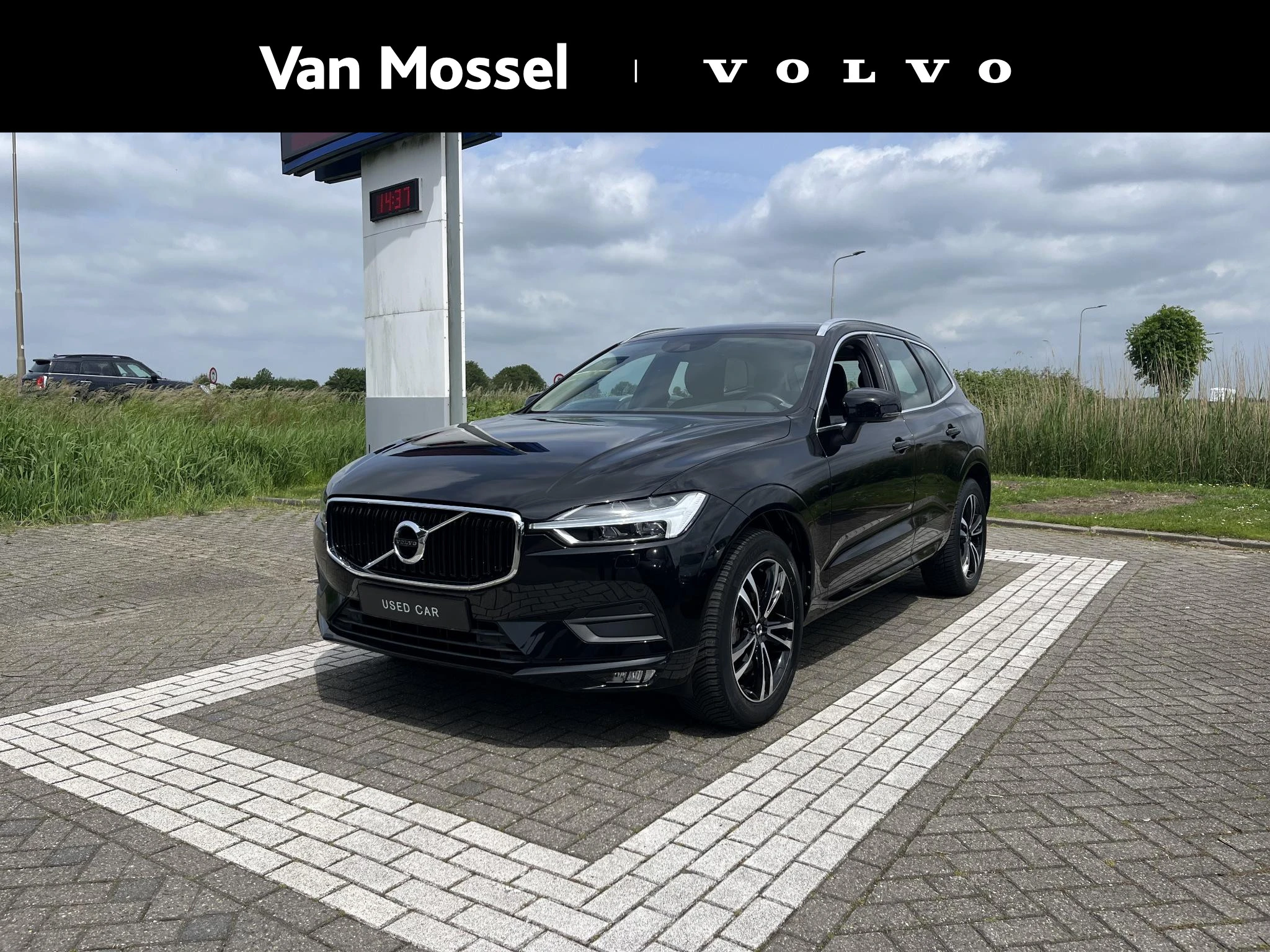 Volvo XC60 met kenteken 87100 – autofoto 2