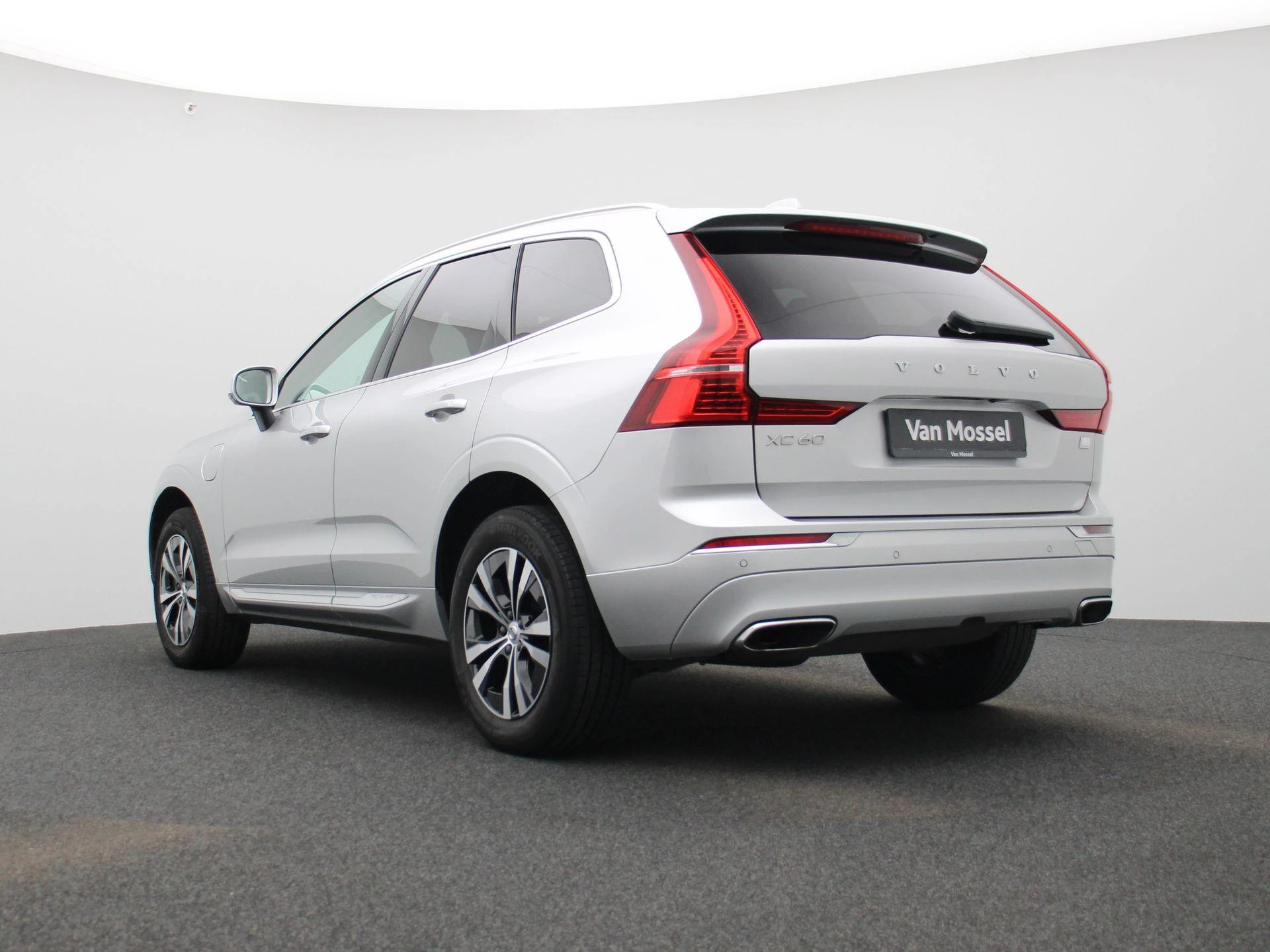 Volvo XC60 – autofoto 3