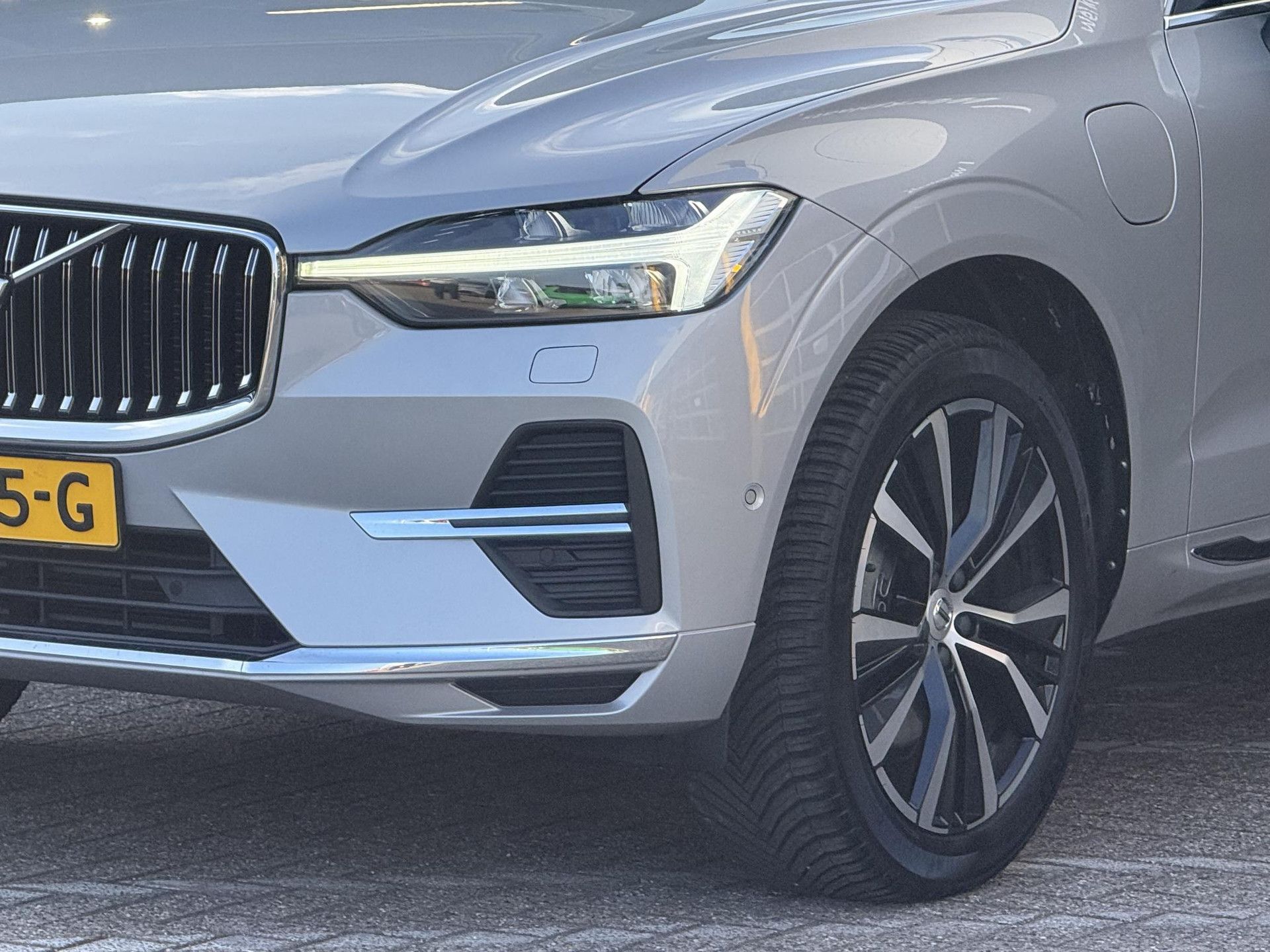 Volvo XC60 met kenteken GJD-85-G – autofoto 4