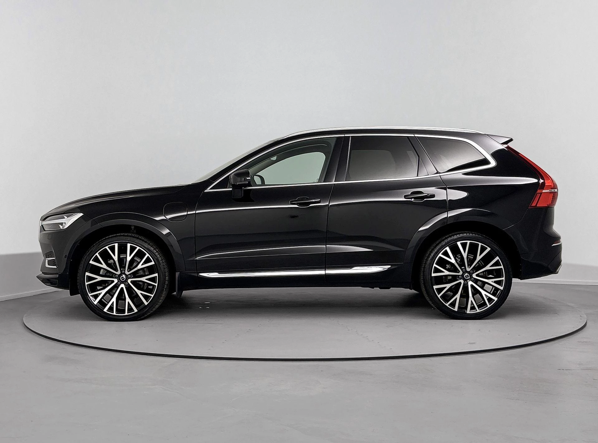 Volvo XC60 met kenteken L-688-XL – autofoto 4