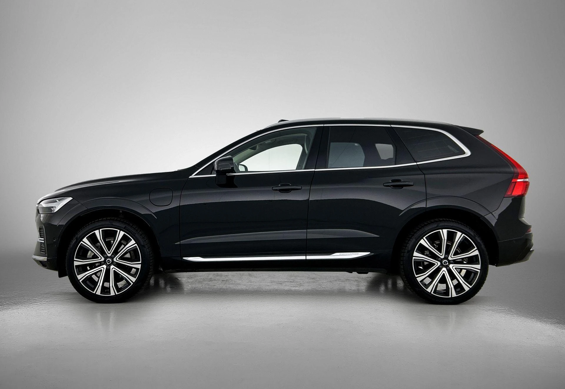 Volvo XC60 met kenteken X-016-NJ – autofoto 4